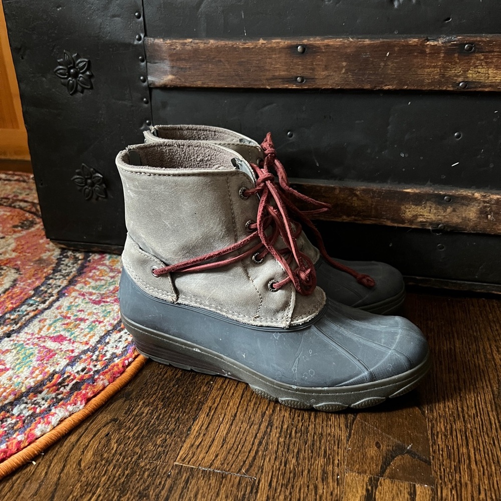 Sperry winter boots